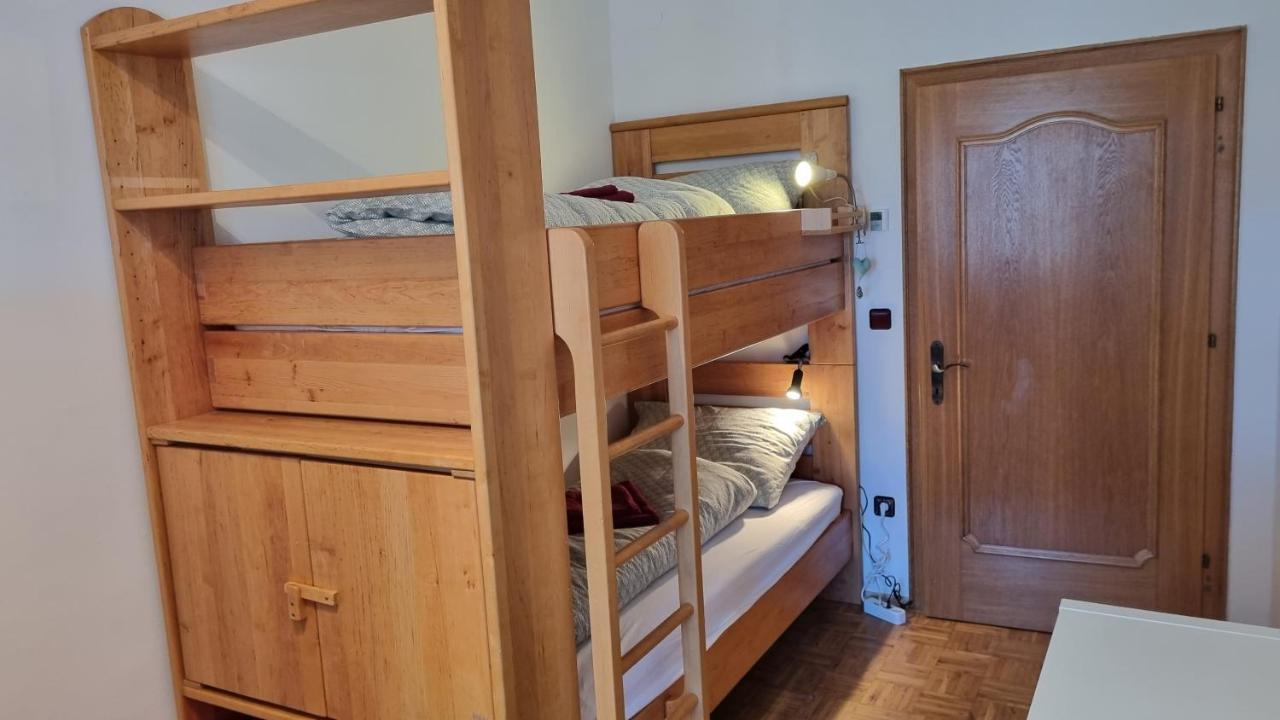 Fridas Place - Der Blick Ueber Ganz Villach - 160 M2 Ferienoase - Ganzes Haus Bis Zu 8 Personen Екстер'єр фото