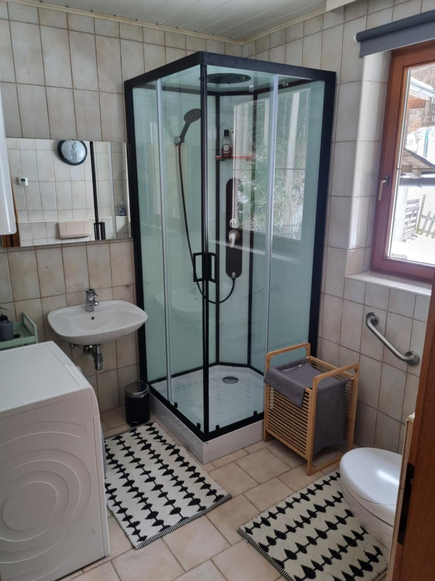 Fridas Place - Der Blick Ueber Ganz Villach - 160 M2 Ferienoase - Ganzes Haus Bis Zu 8 Personen Екстер'єр фото